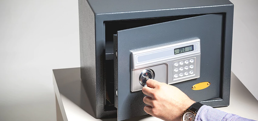 Jewelry Safe Unlocking Service in Willows, California