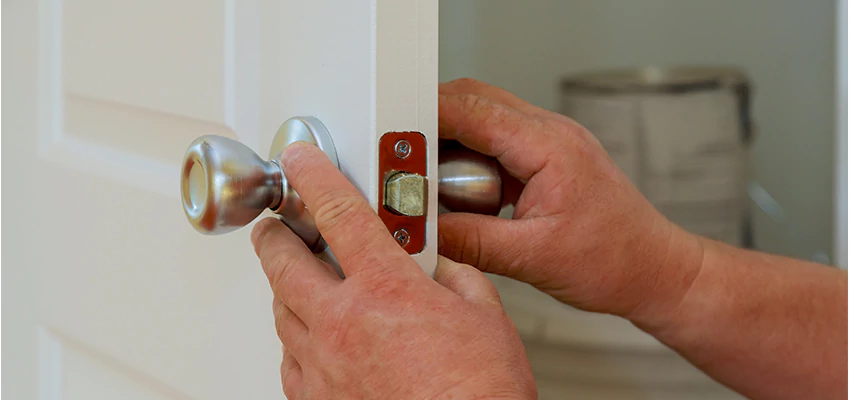 AAA Locksmiths For lock Replacement in Willows, California