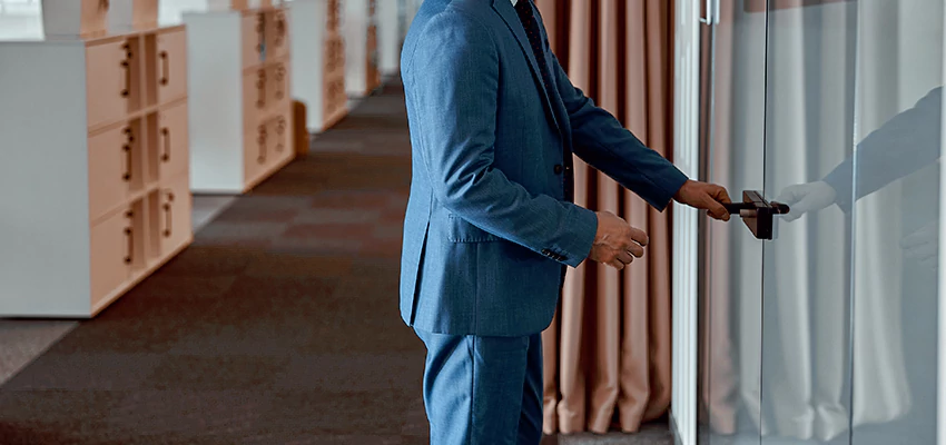 Commercial Glass Door Locks in Willows, CA