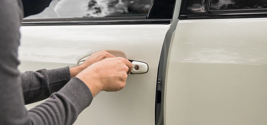Unlock Car Door Service in Willows, CA